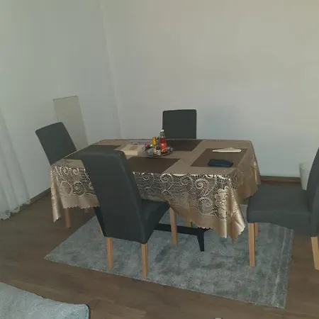 Partage Avec Le Proprietaire Saint-Louis (Haut-Rhin)